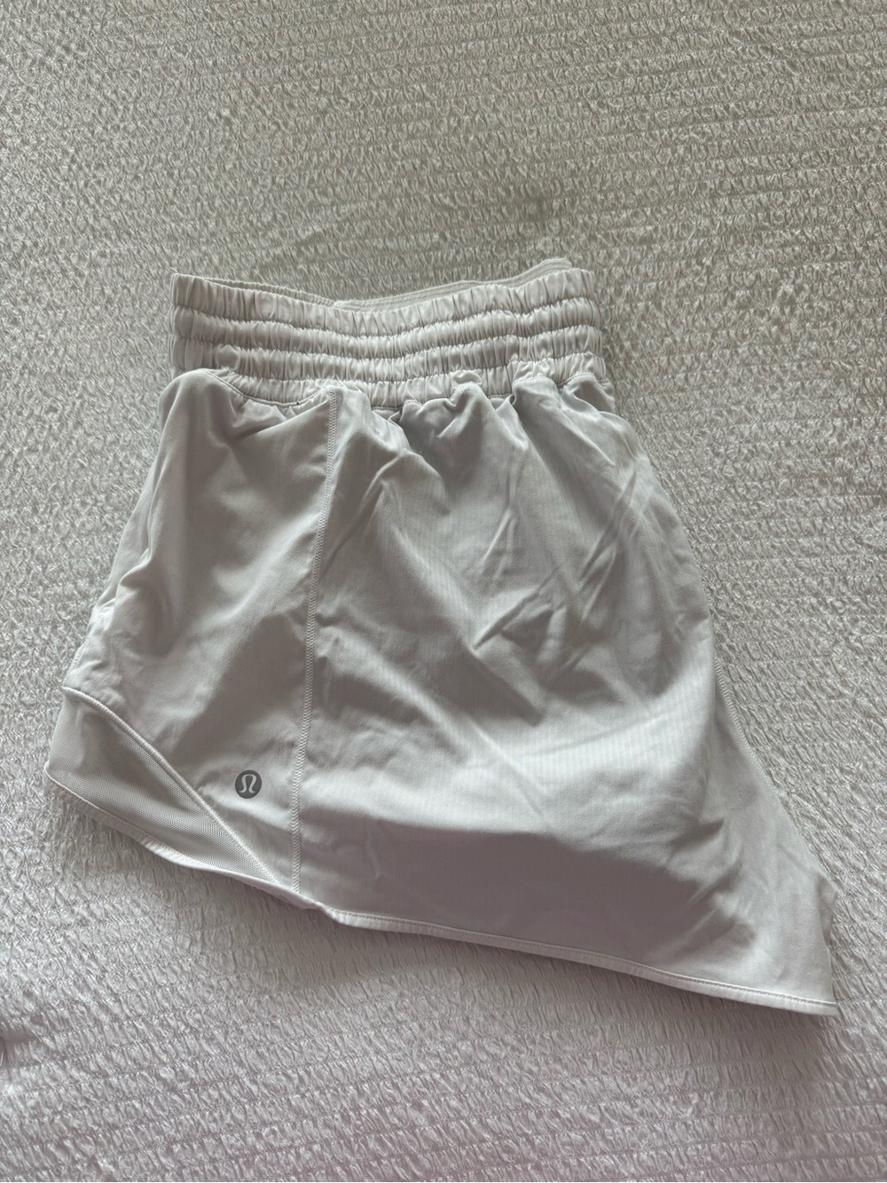 Lululemon Hotty Hot HR 2.5in Short Size 16